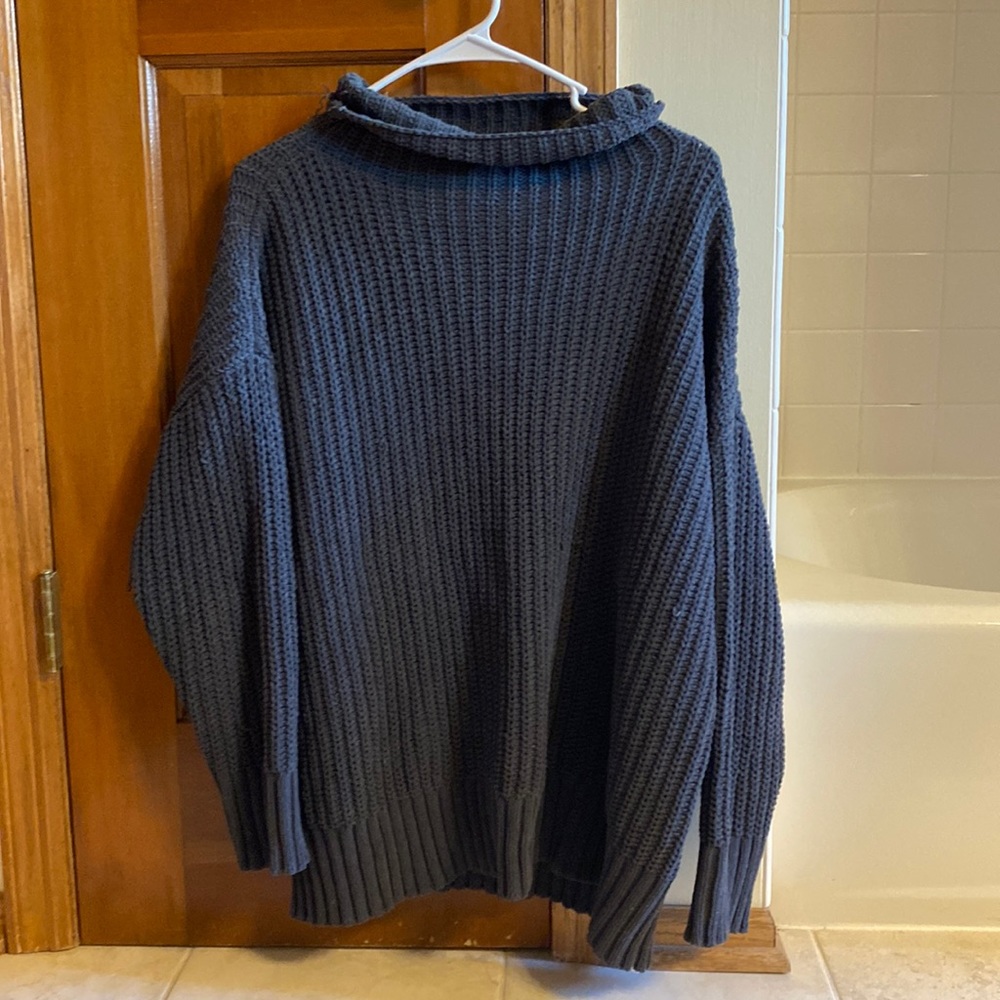 Green Aerie cowl neck knit sweater size S